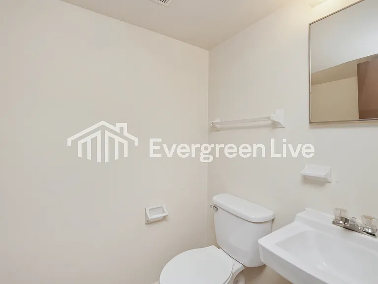 7803 Mount Hood Dr — Photo 13