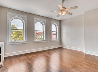 2907 N Calvert St APT 3, Baltimore, MD 21218