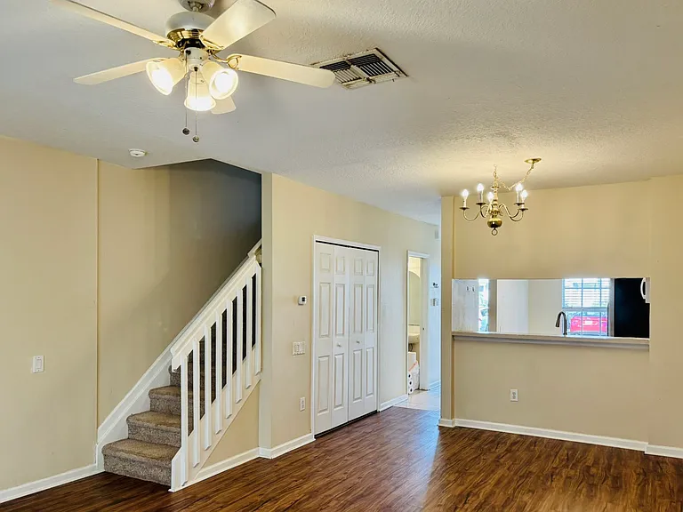 2865 Woodlands Park Ct — Photo 5