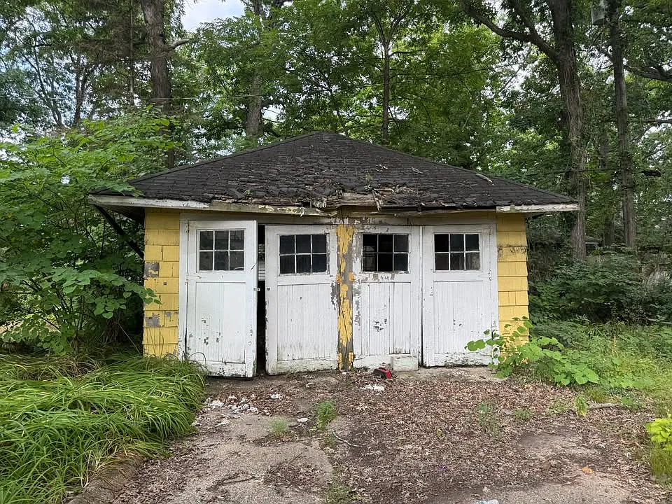 4 bed, 1752 sqft, $860 — Photo 2