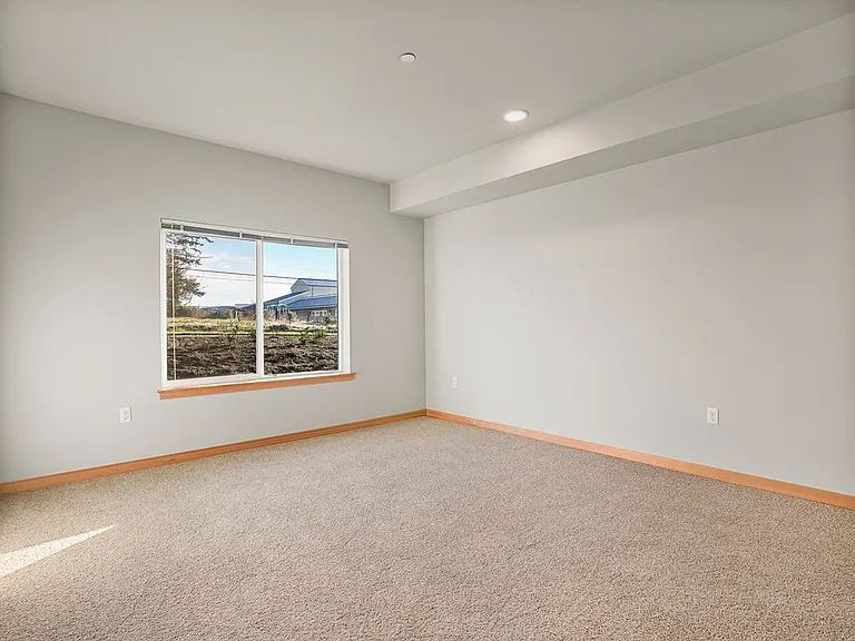 Shadow Creek Apartments — Photo 30