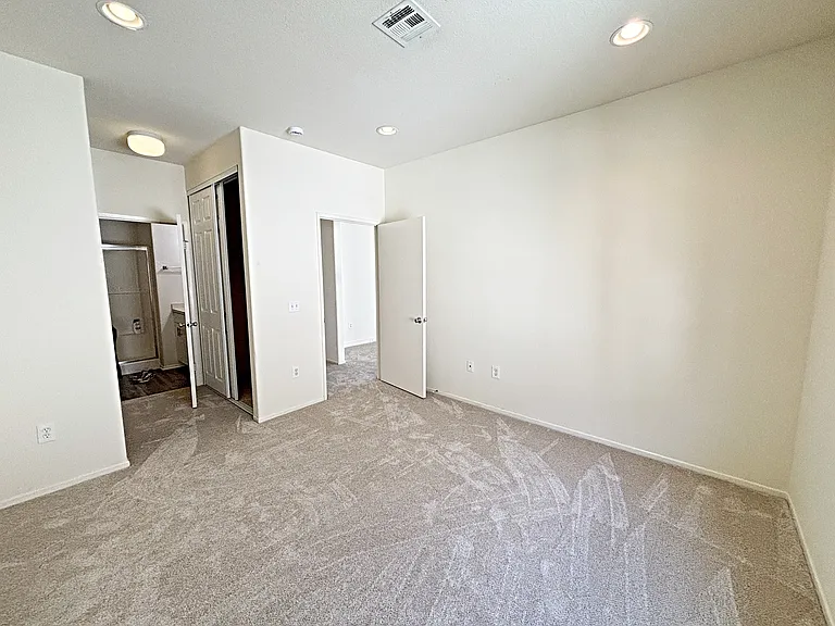 8692 New Salem St #200 — Photo 13