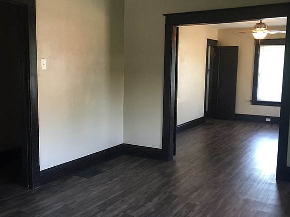 5th image of 2110 Quatman Ave