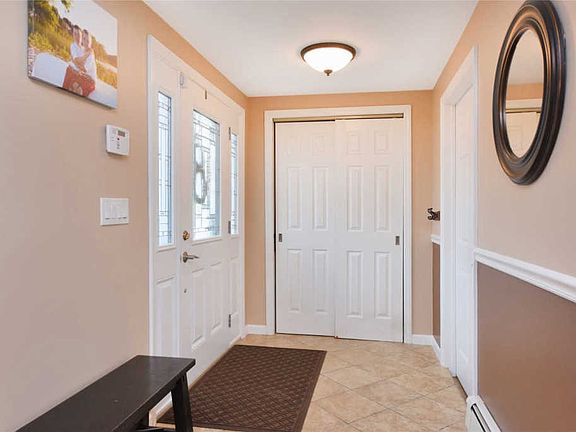 2nd image of 10 Hardy Ln