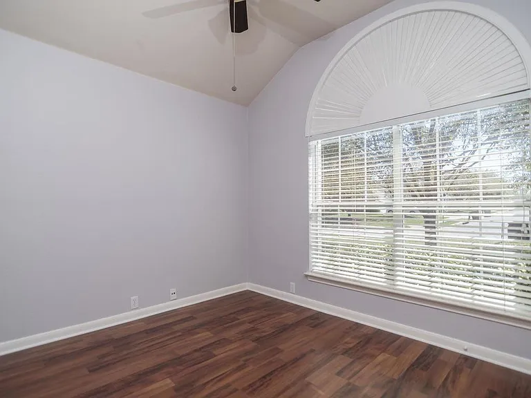 745 Rusk Rd — Photo 18
