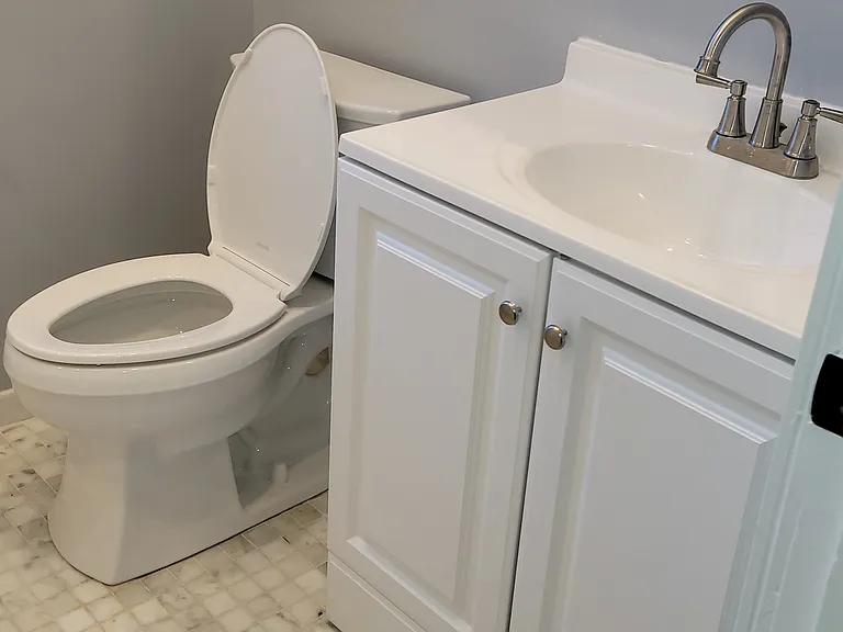 5633 N Mozart St #1 — Photo 1