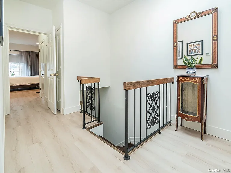 37 Dunwood Rd #B — Photo 15