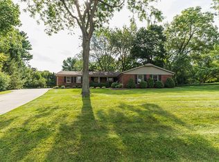 21400 Stanstead Rd, Northville, MI 48167