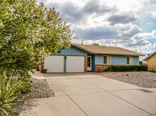 10308 Manzanillo Ave NE, Albuquerque, NM 87111