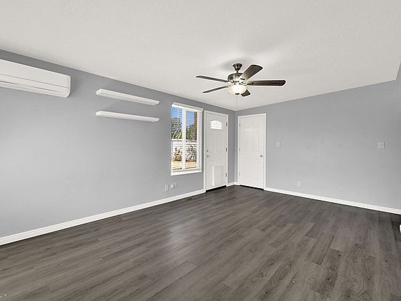 3rd image of 5940 S Starlite Dr