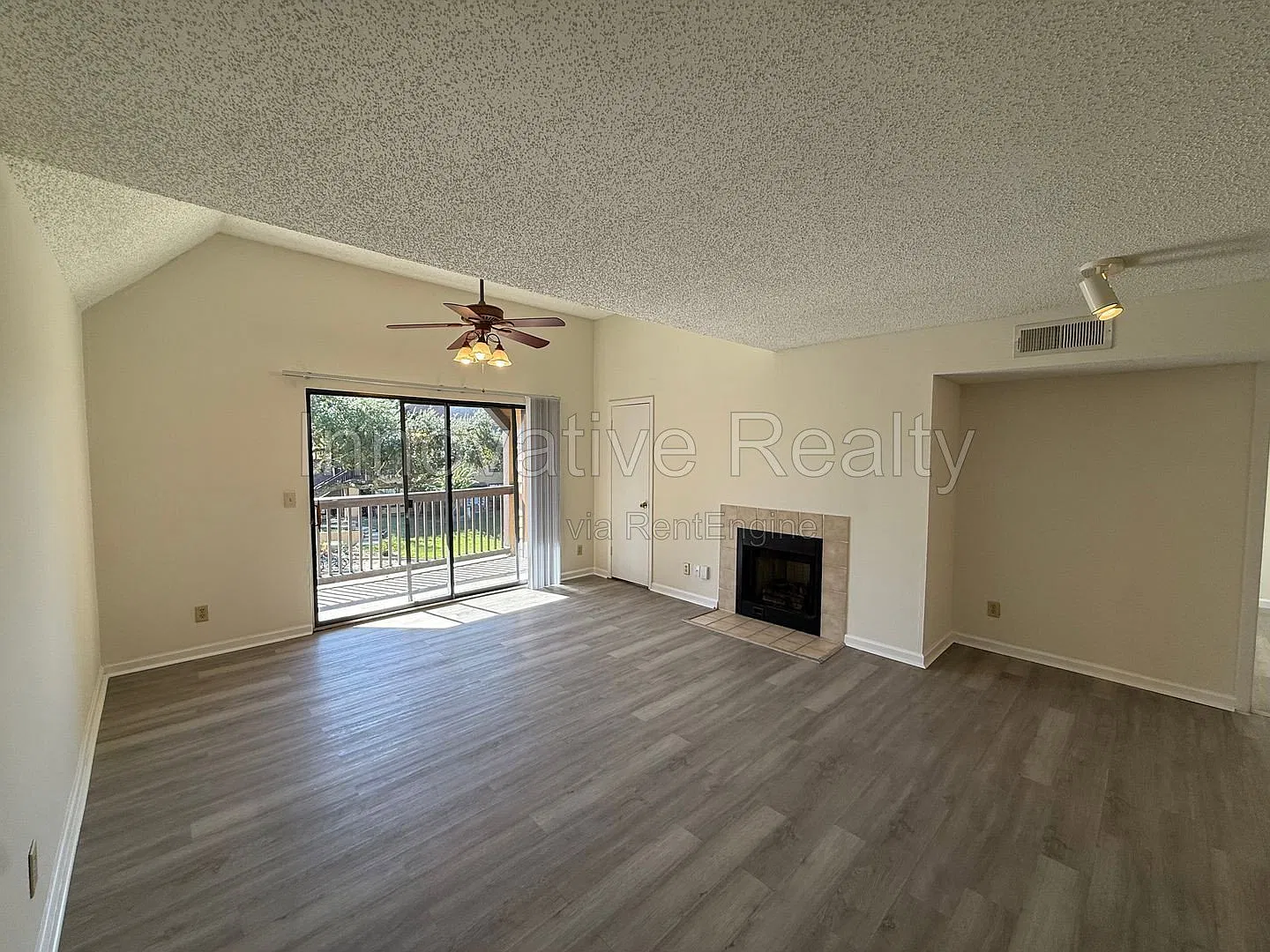 1 bed, 1.0 bath, 644 sqft, $1,350 — Photo 1