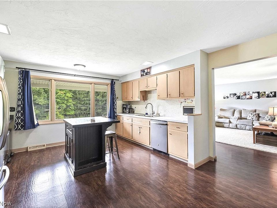 6030 Bunker Rd, North Royalton, OH 44133 Zillow