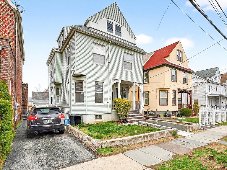 Listing photo 5