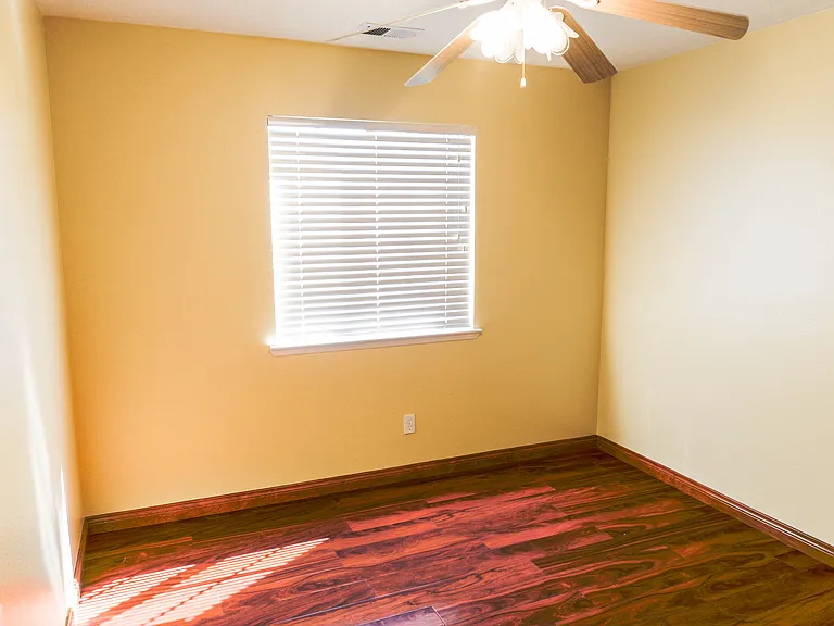 2945 Bolla Ct — Photo 11