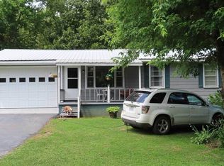 335 Union Camp Dr, Savannah, TN 38372