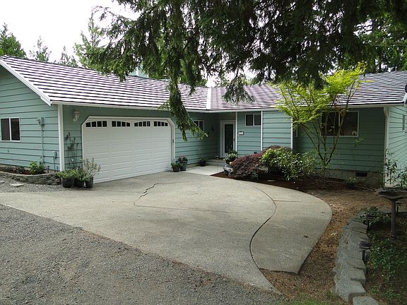 3rd image of 8235 NE Fireside Ln