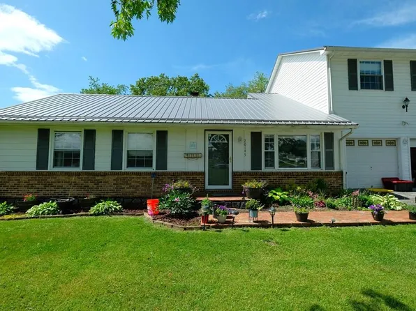 26145 Watauga Rd, Abingdon, VA 24211