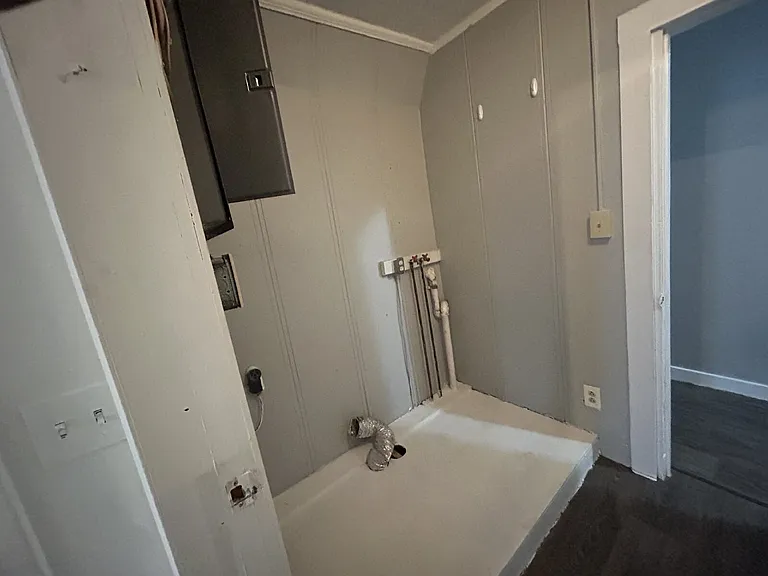 3678 Main St #5 — Photo 8