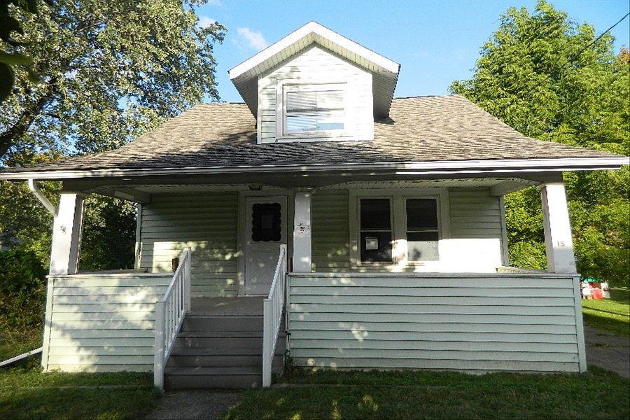 1st image of 15 Dorr St
