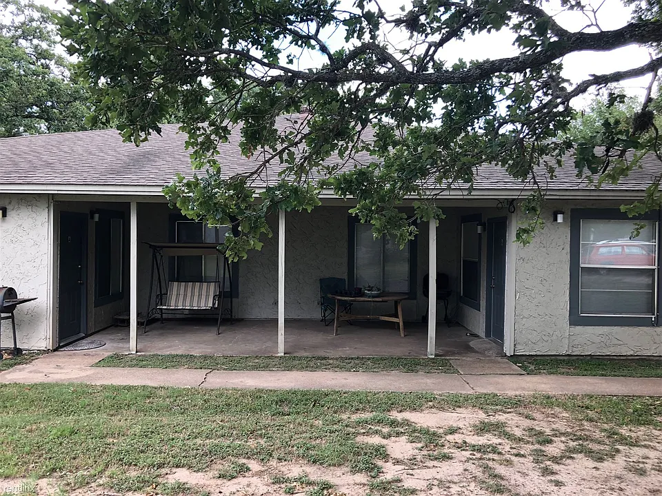 Back Exterior1