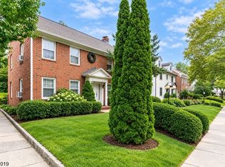 523-525 Lake St, Newark City, NJ 07104