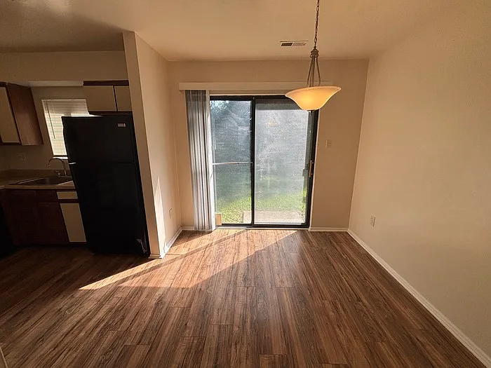 6499 Woodgreen Cir — Photo 4
