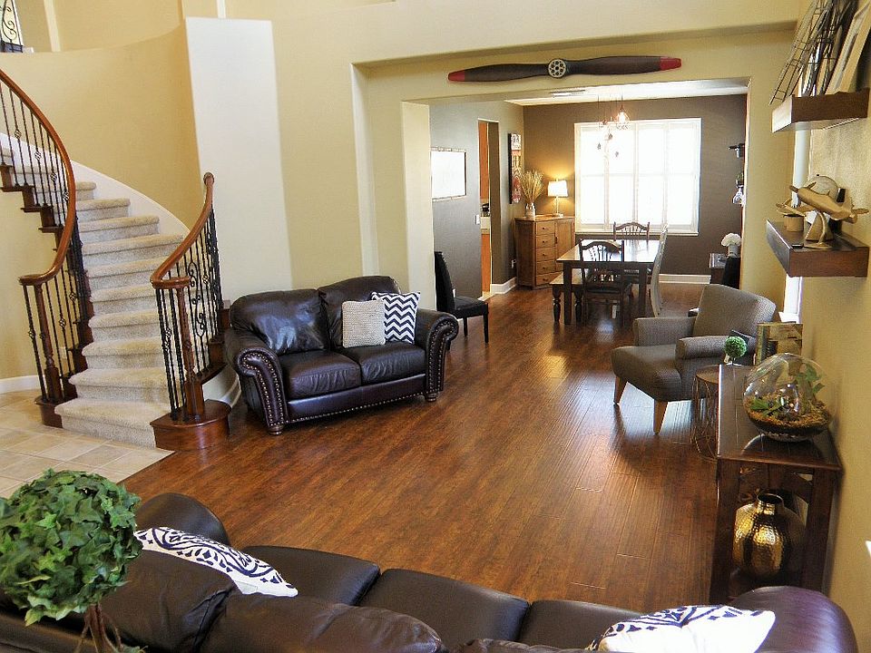 grand entrance 