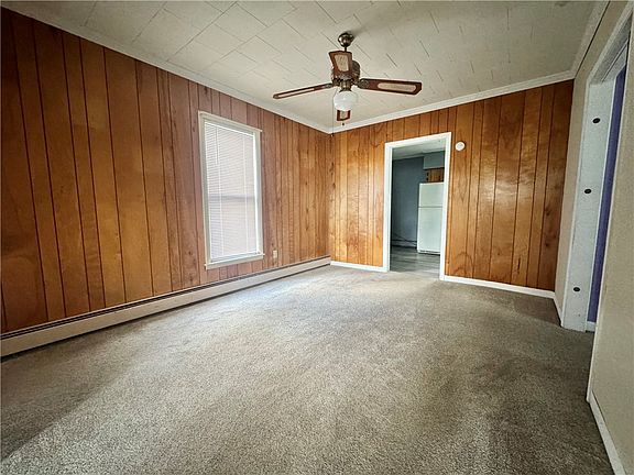 5th image of 753 Spaulding St