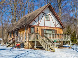 209 Tepee Dr, Pocono Lake, PA 18347