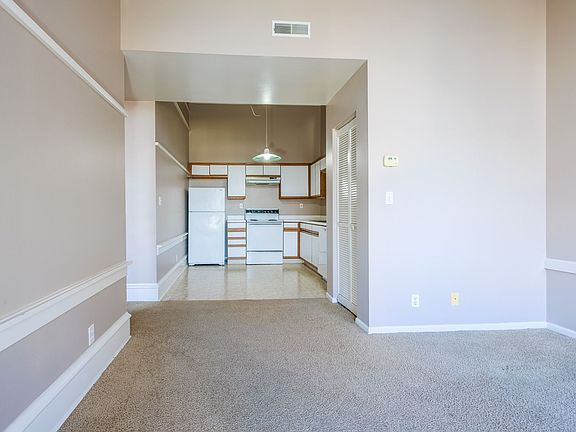 2nd image of 415 N 41st Ave APT 202