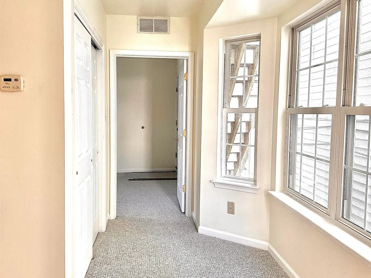 1 bed, 1.0 bath, $1,900 — Photo 4