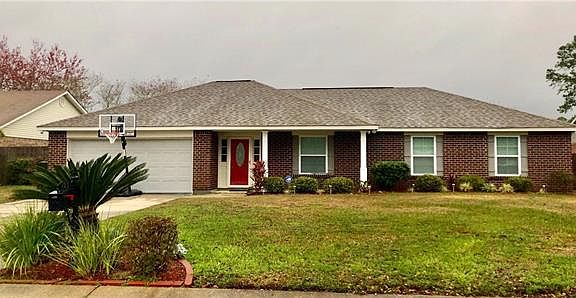 2nd image of 123 Willow Wood Dr
