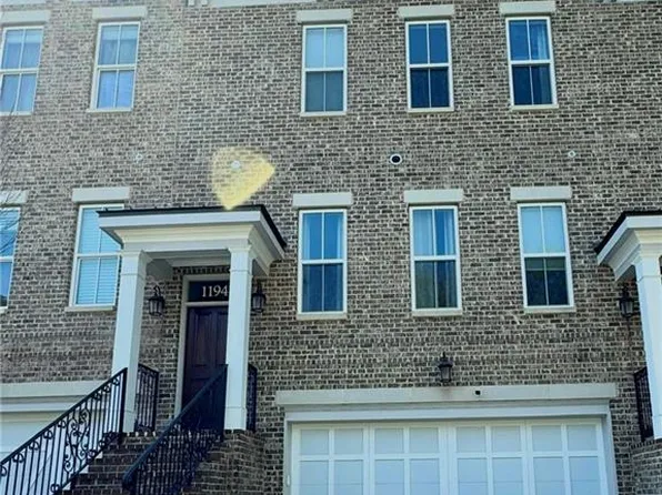 1194 John Collier Rd, Atlanta, GA 30318