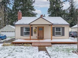1915 NE Bell Dr, Portland, OR 97220