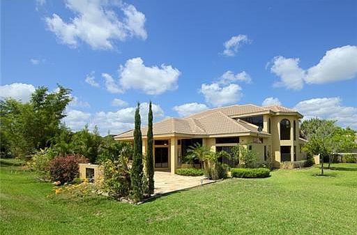 3rd image of 10301 Trianon Place