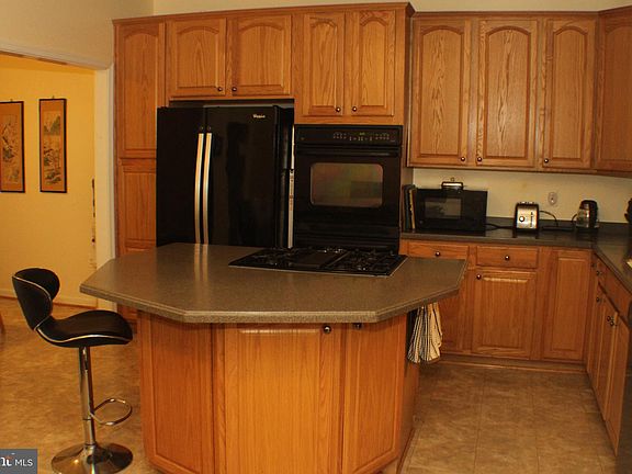 5th image of 11648 Fairfax Center Woods Trl