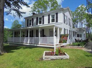 1741 Mechanic St, Galway, NY 12074