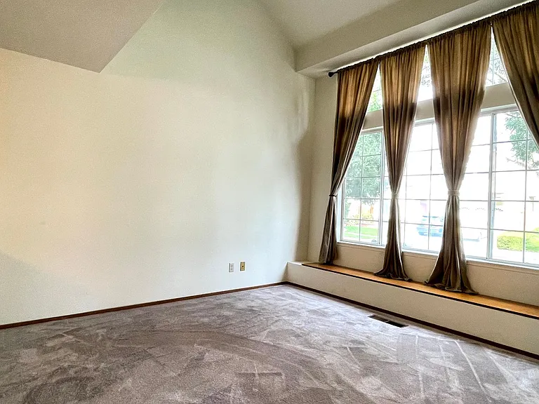 1124 Calle Almaden — Photo 4