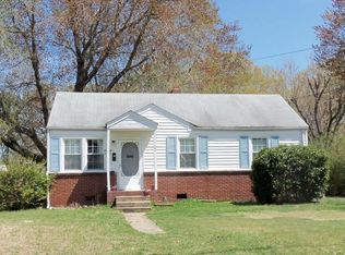 37 Cornwall Ter, Hampton, VA 23666