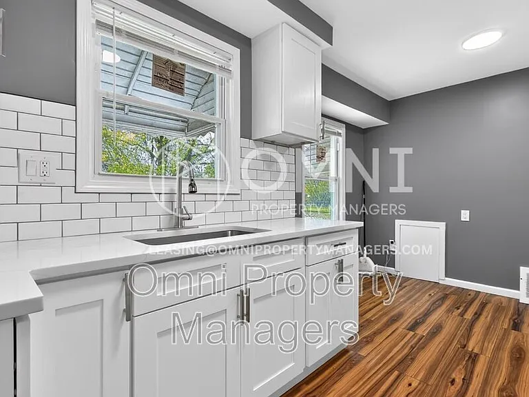 20553 Hamburg St — Photo 11