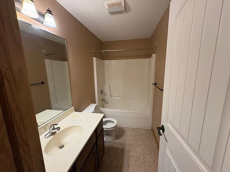 1413 Cobblestone Way — Photo 18