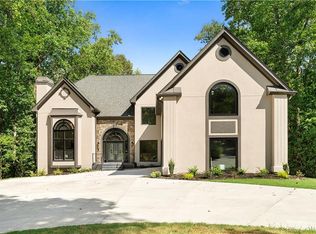 2910 Coles Way, Sandy Springs, GA 30350