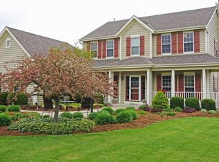 W275N7214 Glacier Pass, Hartland, WI 53029