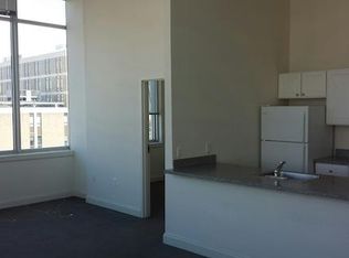 899 Filbert St #808, Philadelphia, PA 19107