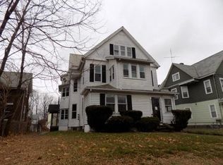 960 Chicopee St, Chicopee, MA 01013