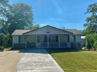 1057 N Trimble Rd, Mansfield, OH 44906