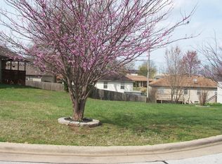 3611 W Page St, Springfield, MO 65802