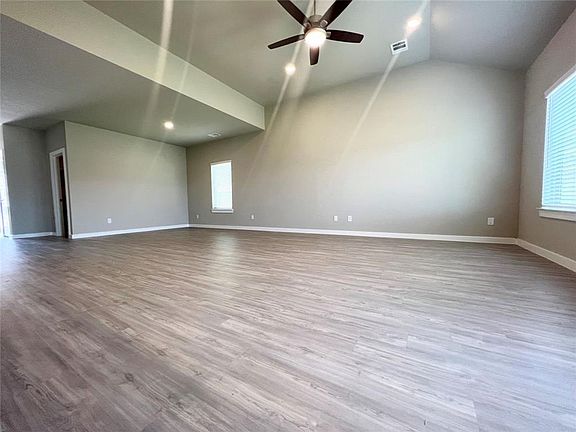 4th image of 22073 Juniper Crossing Dr
