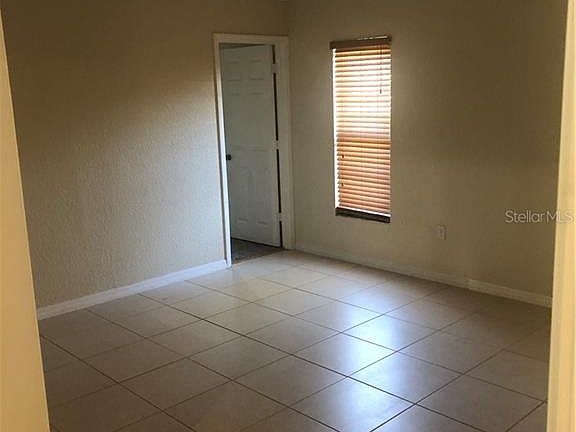 3rd image of 3818 Laso Way
