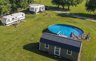 3rd image of 2894 E Township Road 407